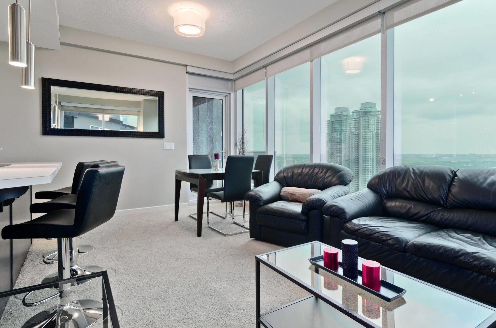 Executive Suites By Roseman - Alura YYC Kültér fotó