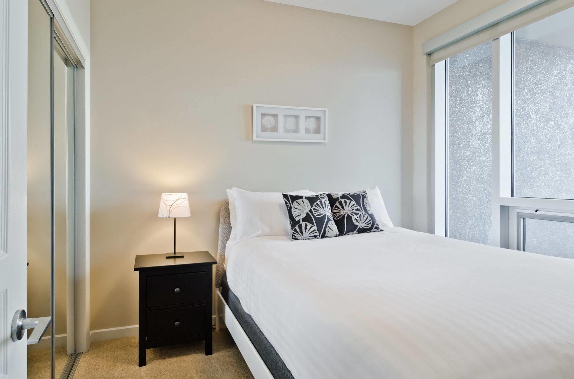 Executive Suites By Roseman - Alura YYC Kültér fotó