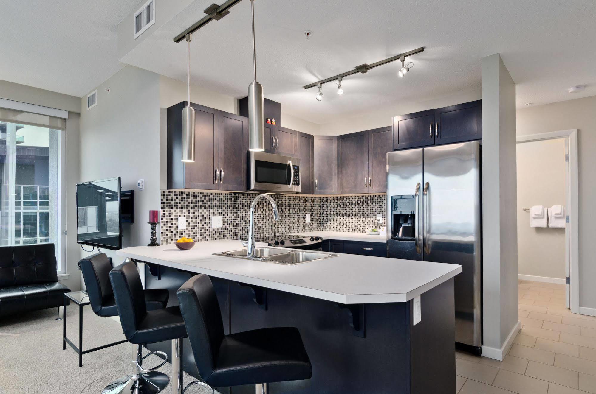 Executive Suites By Roseman - Alura YYC Kültér fotó