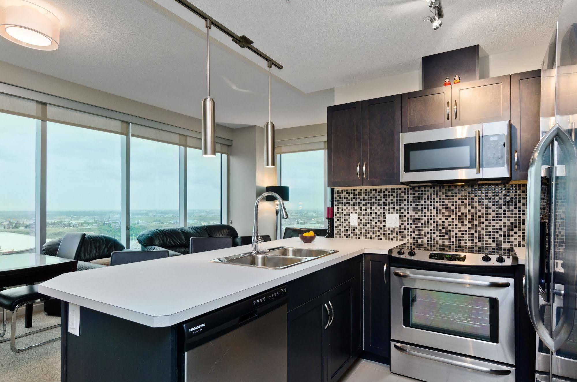 Executive Suites By Roseman - Alura YYC Kültér fotó